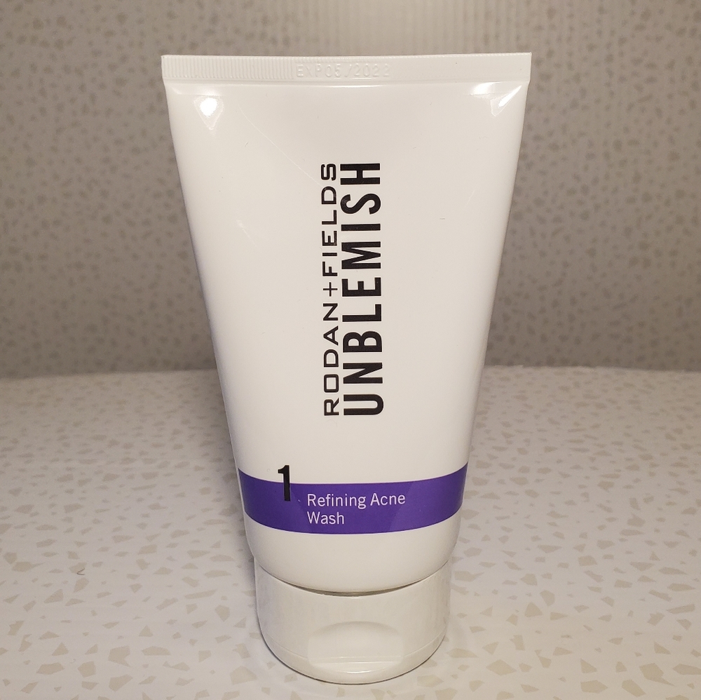 Rodan + Fields Unblemish Refining Acne Wash